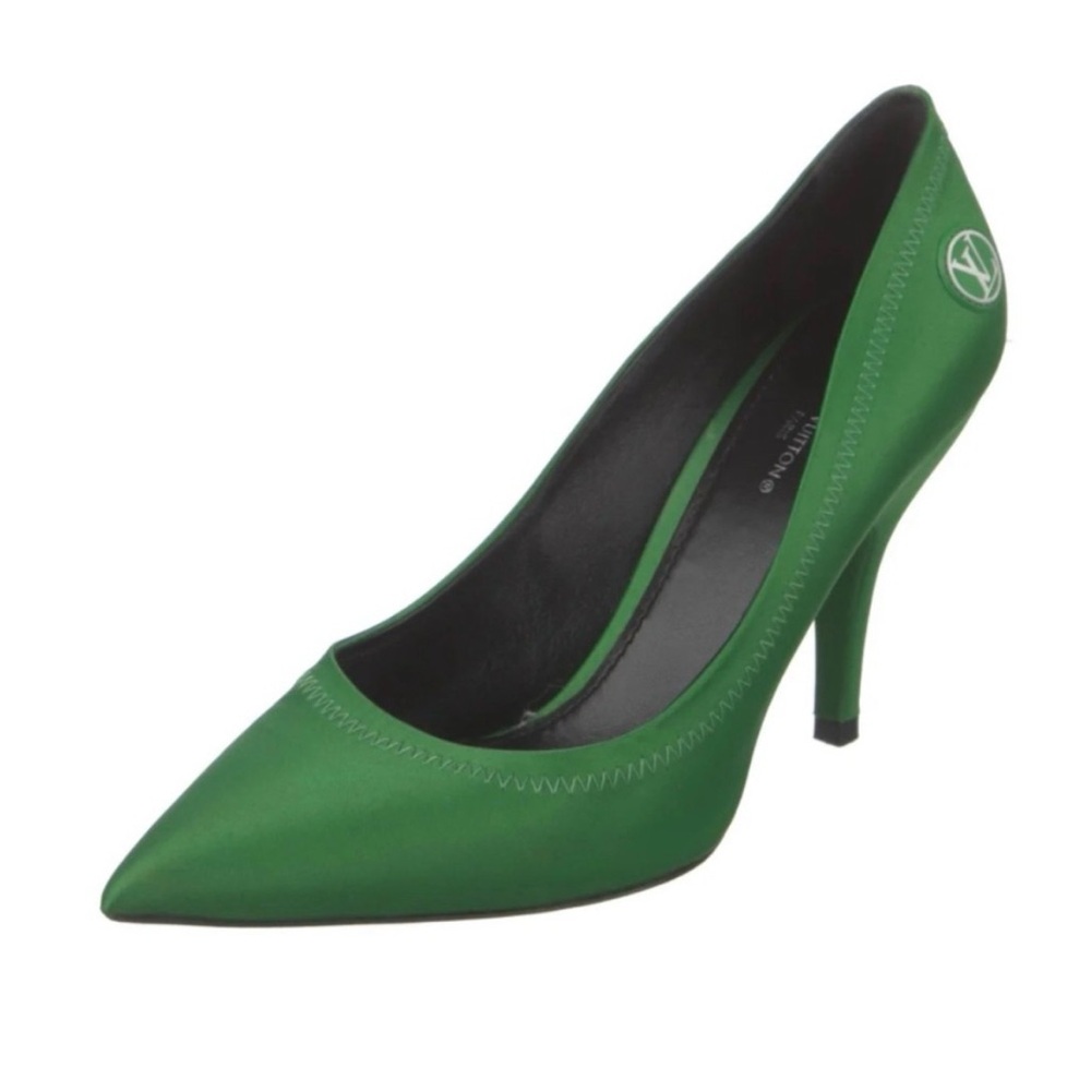 Louis Vuitton Elegant Green Women's Pump new in box